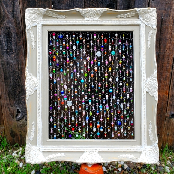 BOHO CHICKEN WIRE BEADED FRAME/WALL DECOR - Picture 1 of 7